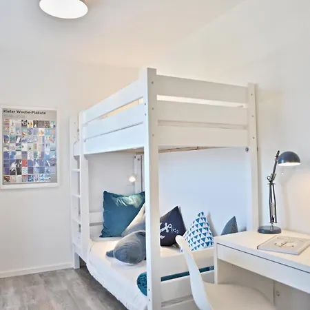 Parkstrasse 14 Ahoi Apartment Laboe