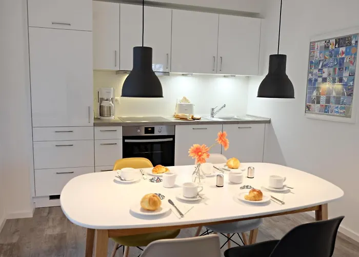 Parkstrasse 14 Ahoi Apartmán *