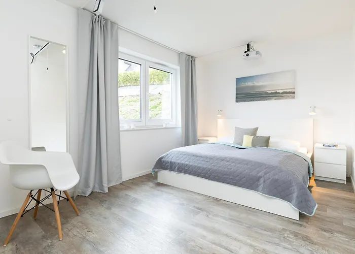 Parkstrasse 14 Ahoi Apartmán *