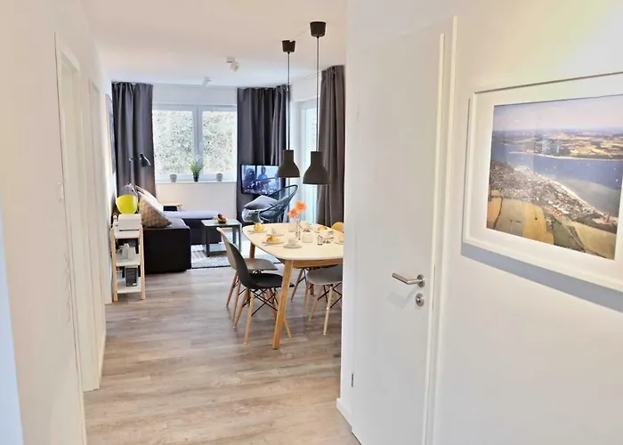 Parkstrasse 14 Ahoi Apartmán *